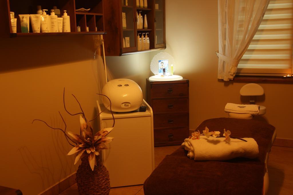 Hotel Karino Spa Polanczyk Luaran gambar