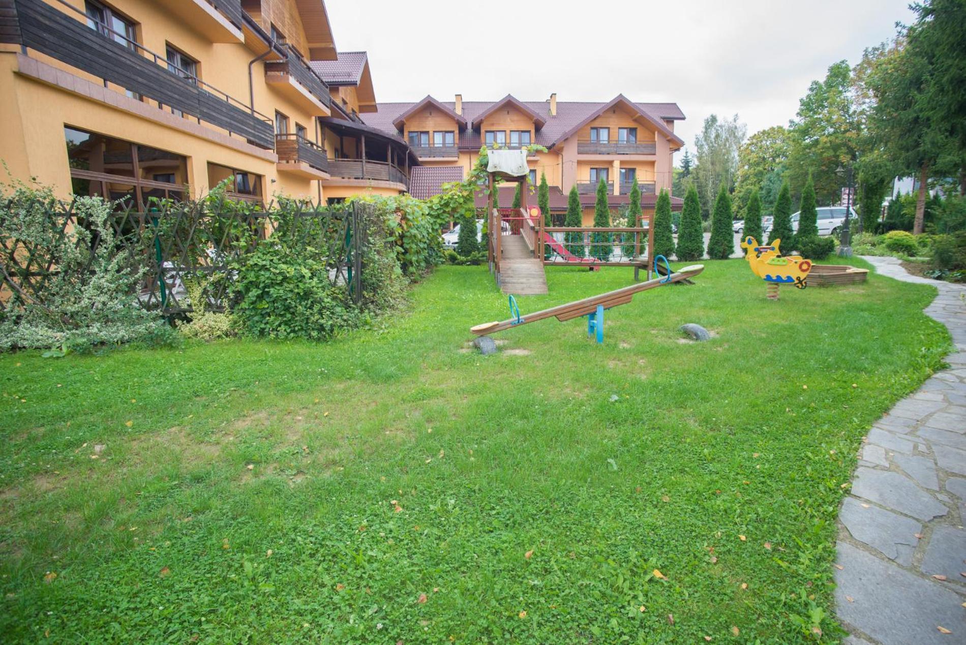 Hotel Karino Spa Polanczyk Luaran gambar