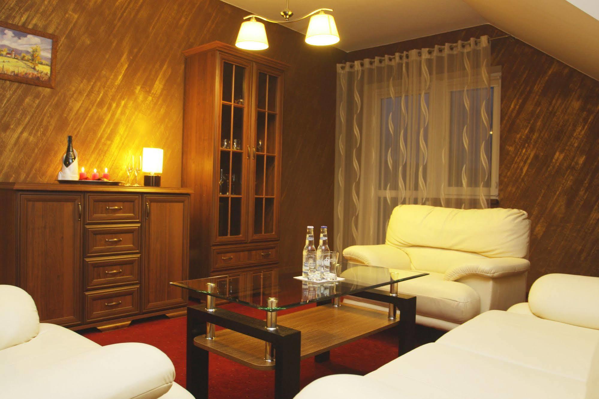 Hotel Karino Spa Polanczyk Luaran gambar