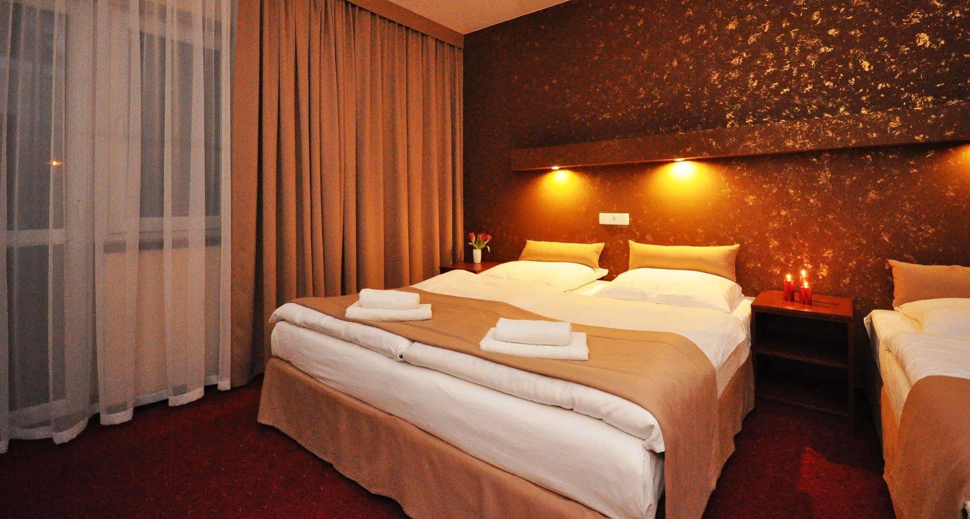 Hotel Karino Spa Polanczyk Luaran gambar