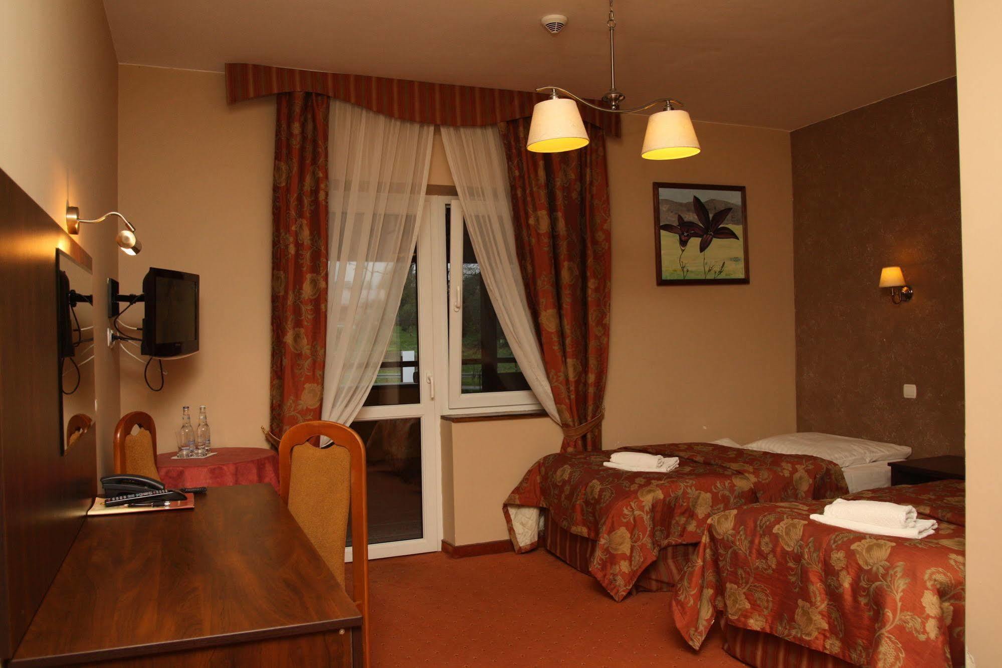 Hotel Karino Spa Polanczyk Luaran gambar