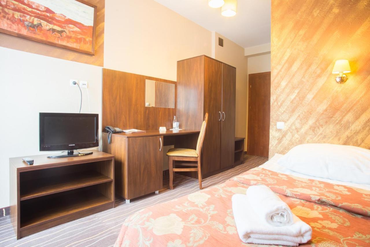 Hotel Karino Spa Polanczyk Luaran gambar